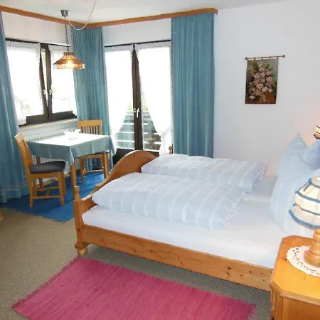 Haus Anne Hotel *